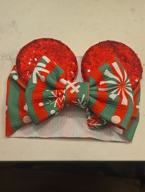 Kids Holiday Sequin Ear Headband with Green & Red Bow